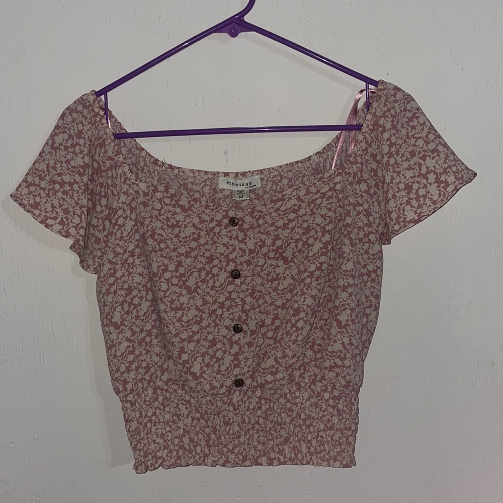 Light pink and cream monteau cropped blouse